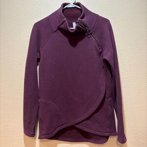 Athleta Cozy Karma Asym Pullover Purple Sweater Size Small